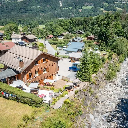 Au Reve Savoyard 3 - 6 Personnes * Morillon